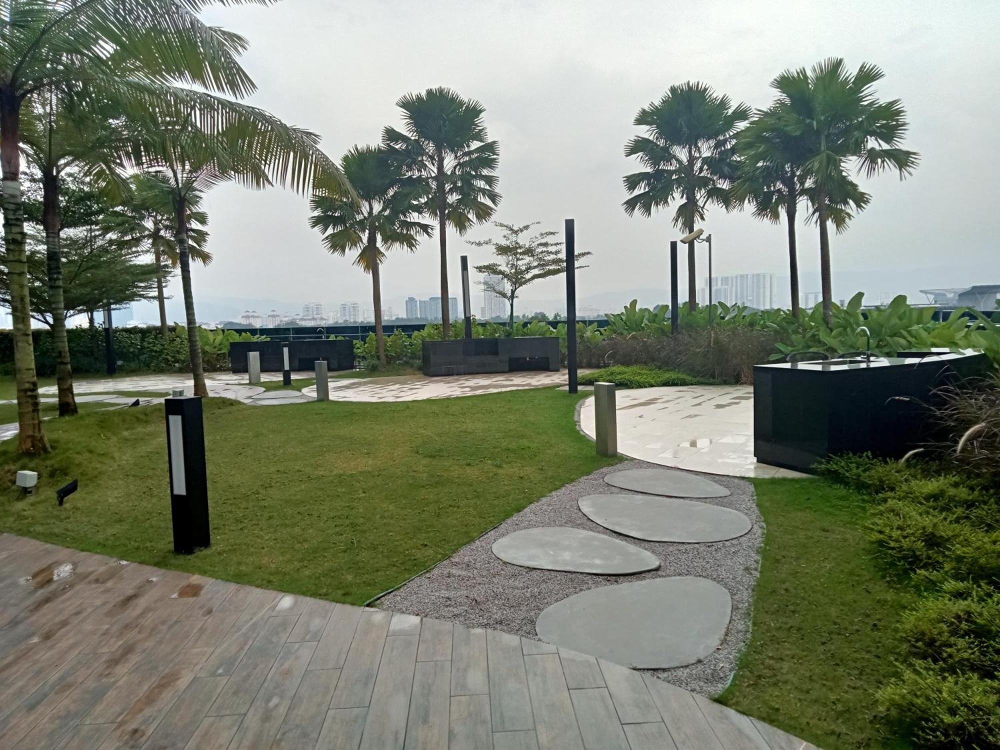 Astra @ Eaton Residences Kl كوالالمبور المظهر الخارجي الصورة